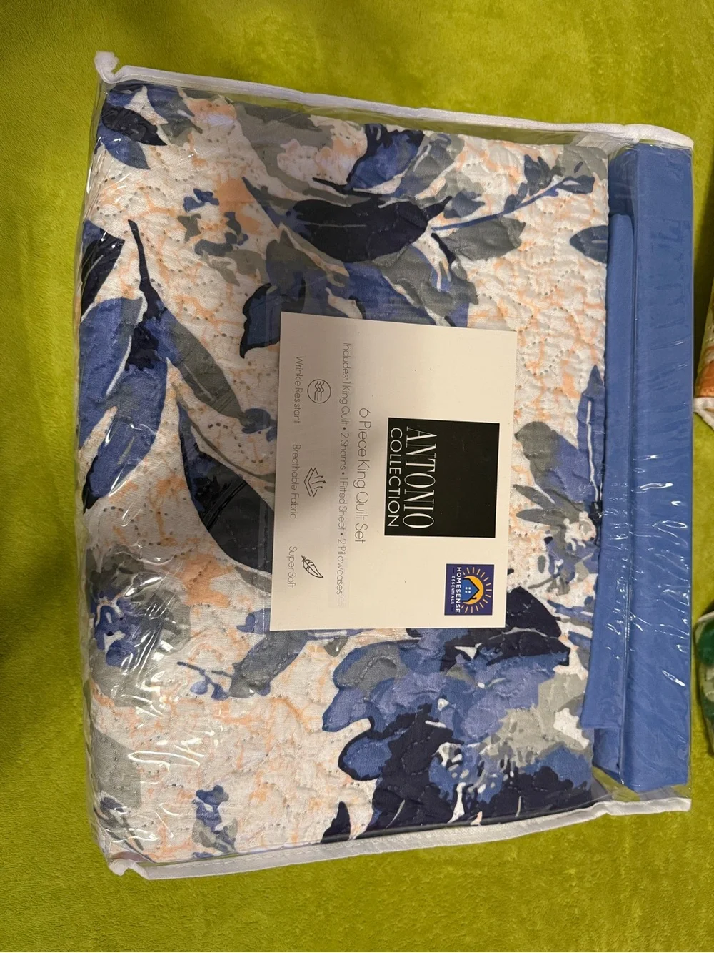 & Other Stories Blue and White Floral Quilted Coverlet